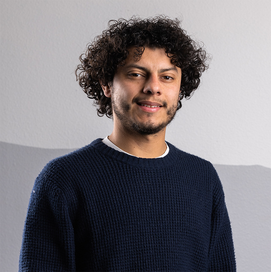 Diego Castellanos
Sound & Media Coordinator